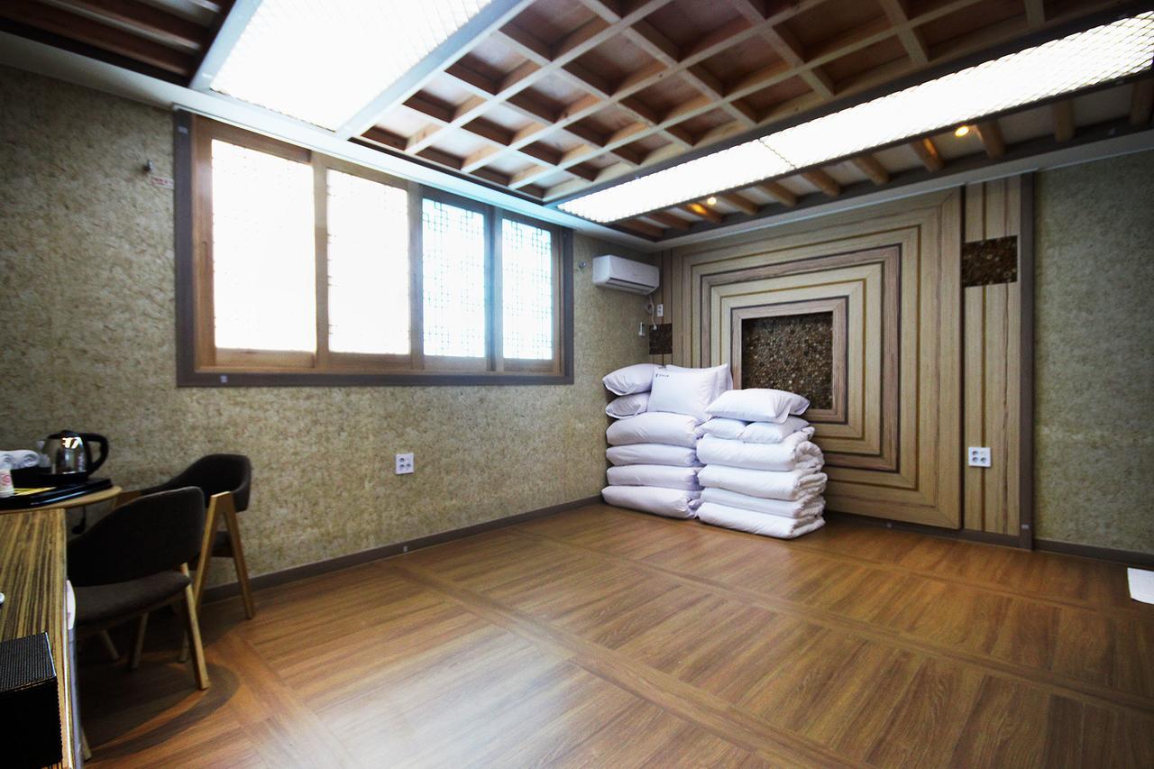 Jeonju Hanok Hotel Kung Exterior foto